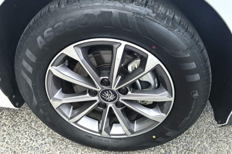 Used BYD Qin PLUS 2024 HONOR Edition DM-i 55KM Leading Model Exterior 10