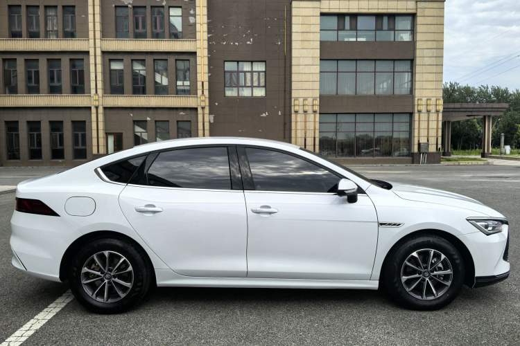 Used BYD Qin PLUS 2024 HONOR Edition DM-i 55KM Leading Model Exterior 2