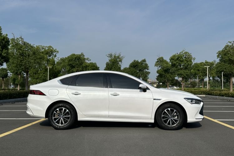 Used BYD Qin PLUS 2024 HONOR Edition DM-i 55KM Leading Model Exterior 2