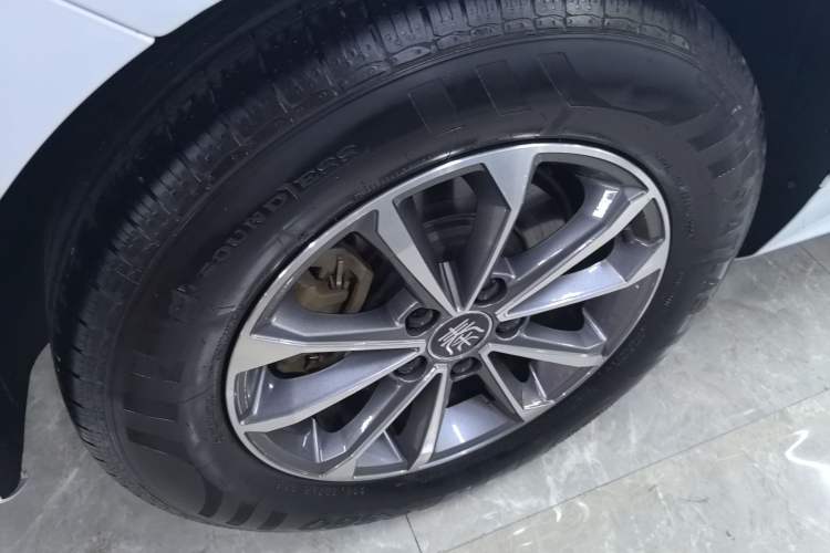 Used BYD Qin PLUS 2024 HONOR Edition DM-i 55KM Leading Model Exterior 3