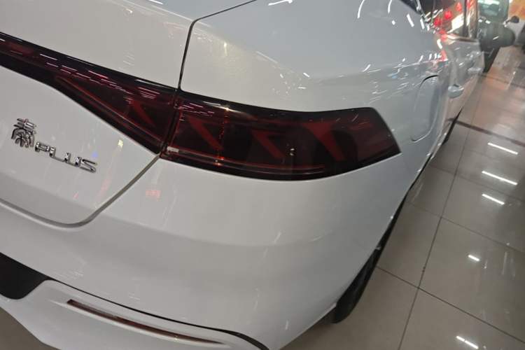 Used BYD Qin PLUS 2024 HONOR Edition DM-i 55KM Leading Model Exterior 3