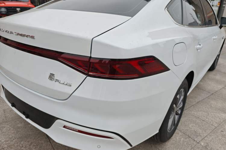 Used BYD Qin PLUS 2024 HONOR Edition DM-i 55KM Leading Model Exterior 3
