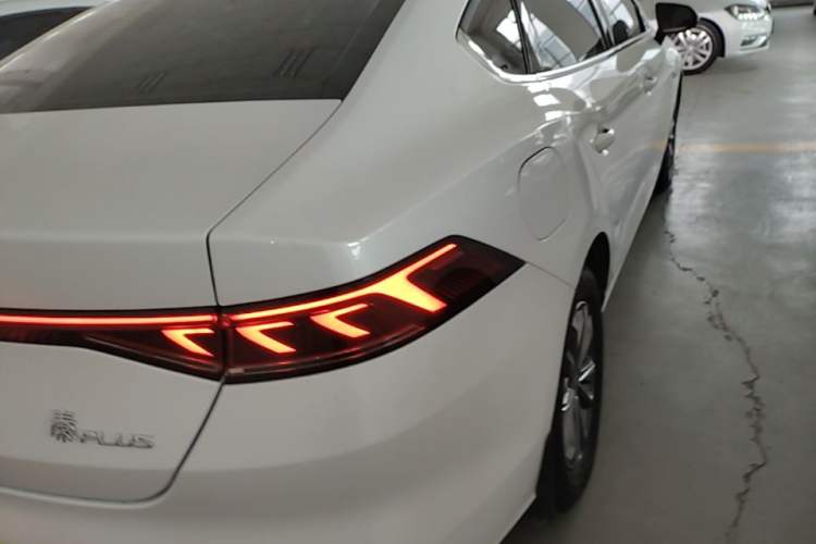 Used BYD Qin PLUS 2024 HONOR Edition DM-i 55KM Leading Model Exterior 3