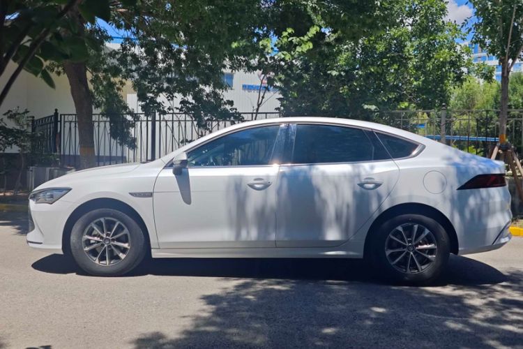 Used BYD Qin PLUS 2024 HONOR Edition DM-i 55KM Leading Model Exterior 4