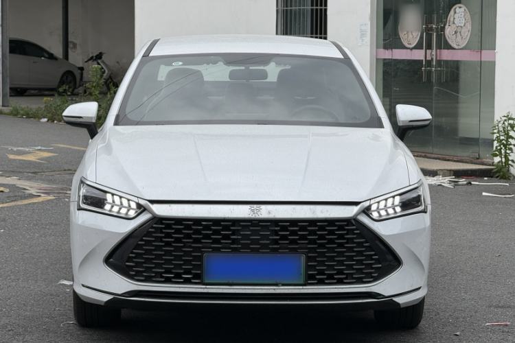 Used BYD Qin PLUS 2024 HONOR Edition DM-i 55KM Leading Model Exterior 4