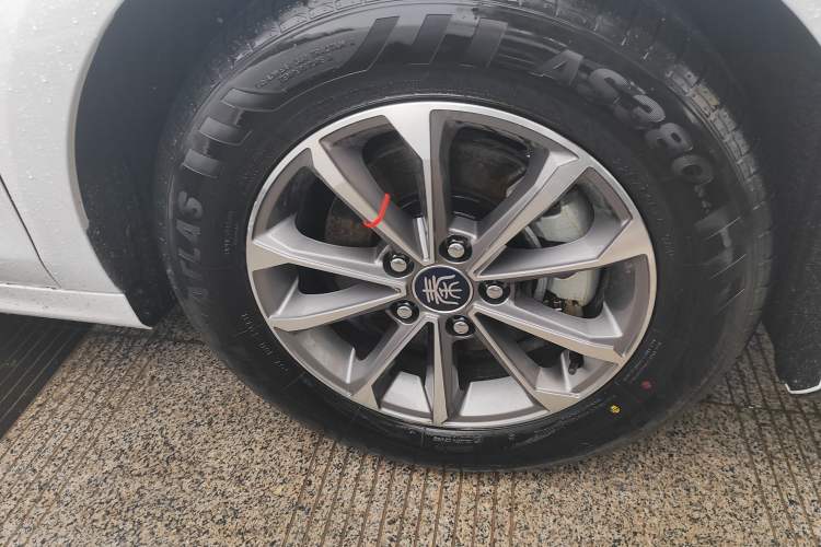 Used BYD Qin PLUS 2024 HONOR Edition DM-i 55KM Leading Model Exterior 4