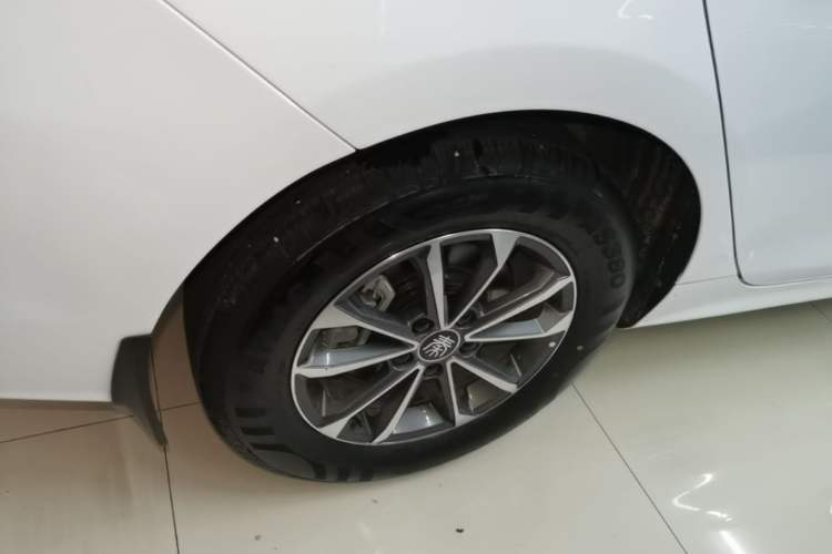 Used BYD Qin PLUS 2024 HONOR Edition DM-i 55KM Leading Model Exterior 5
