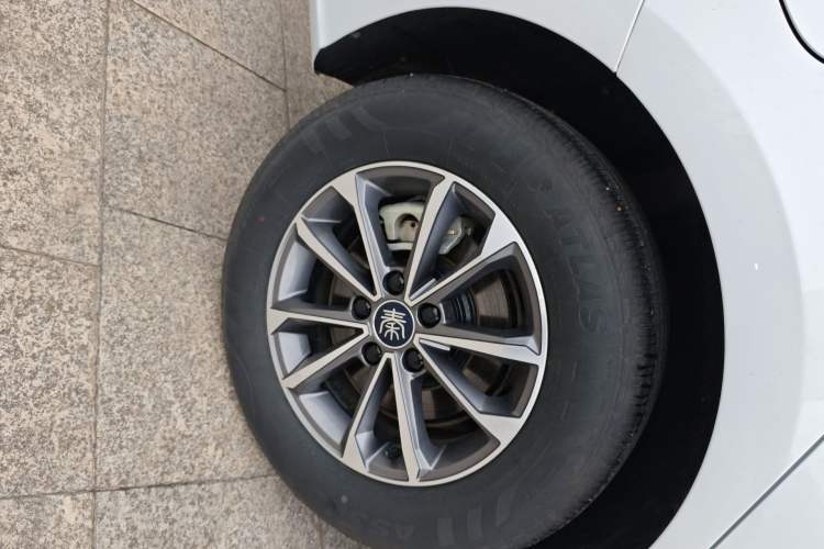 Used BYD Qin PLUS 2024 HONOR Edition DM-i 55KM Leading Model Exterior 5