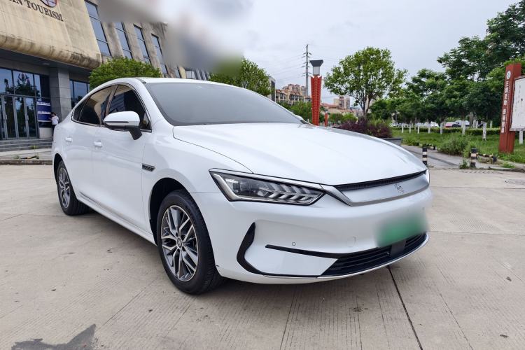Used BYD Qin PLUS 2024 Honor Edition EV 420KM Beyond Model Exterior 5