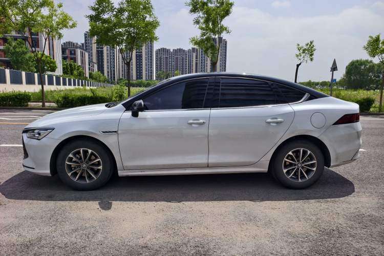Used BYD Qin PLUS 2024 HONOR Edition DM-i 55KM Leading Model Exterior 5