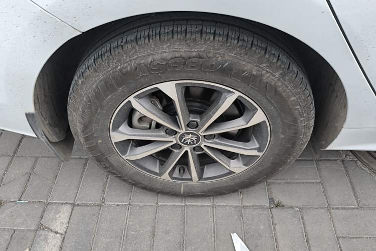 Used BYD Qin PLUS 2024 HONOR Edition DM-i 55KM Beyond Model Exterior 5