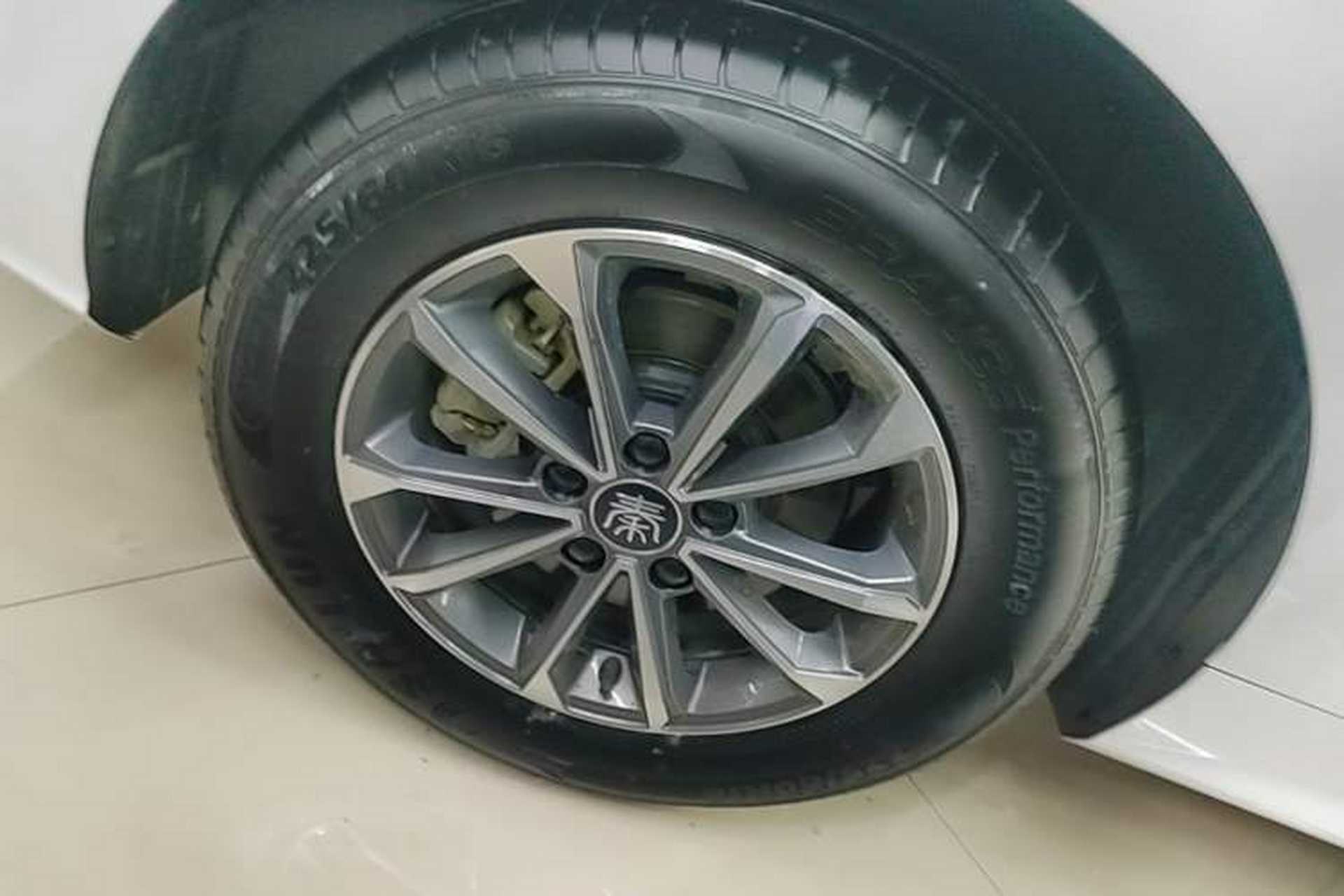 Used BYD Qin PLUS 2024 HONOR Edition DM-i 55KM Leading Model Exterior 5