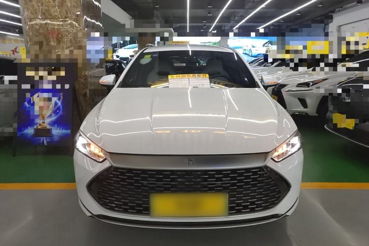 Used BYD Qin PLUS 2024 HONOR Edition DM-i 55KM Leading Model Front