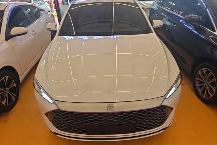 Used BYD Qin PLUS 2024 HONOR Edition DM-i 55KM Leading Model Front