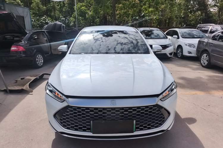 Used BYD Qin PLUS 2024 HONOR Edition DM-i 55KM Leading Model Front