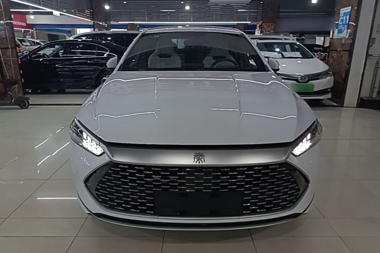 Used BYD Qin PLUS 2024 HONOR Edition DM-i 55KM Leading Model Front