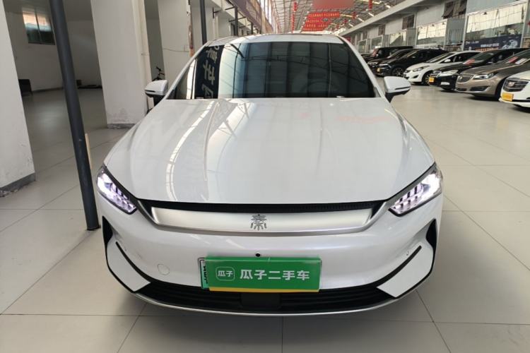 Used BYD Qin PLUS 2024 Honor Edition EV 510KM Beyond Model Front