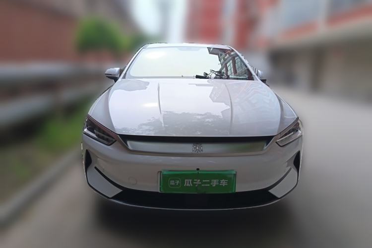 Used BYD Qin PLUS 2024 Honor Edition EV 510KM Beyond Model Front