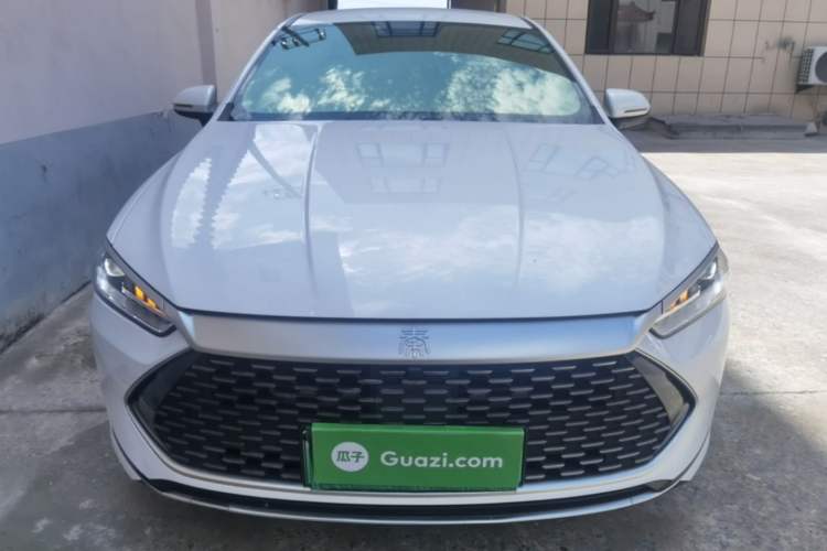 Used BYD Qin PLUS 2024 HONOR Edition DM-i 55KM Leading Model Front