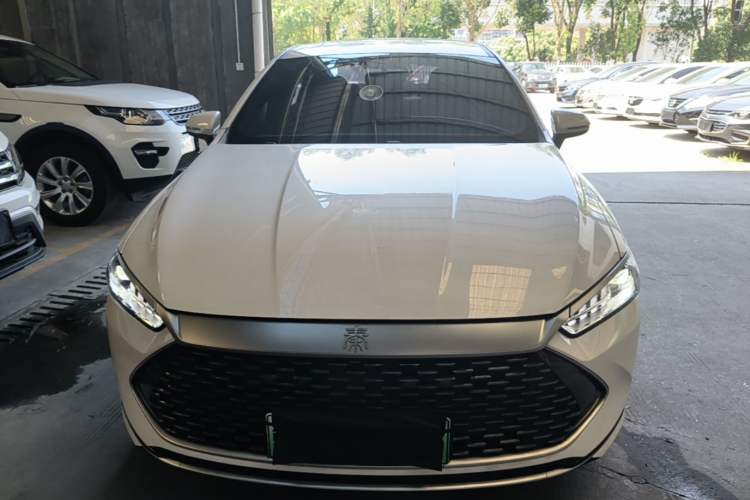 Used BYD Qin PLUS 2024 HONOR Edition DM-i 55KM Leading Model Front