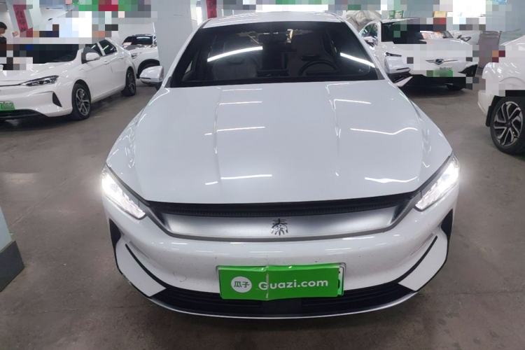 Used BYD Qin PLUS 2024 Honor Edition EV 510KM Leading Model Front