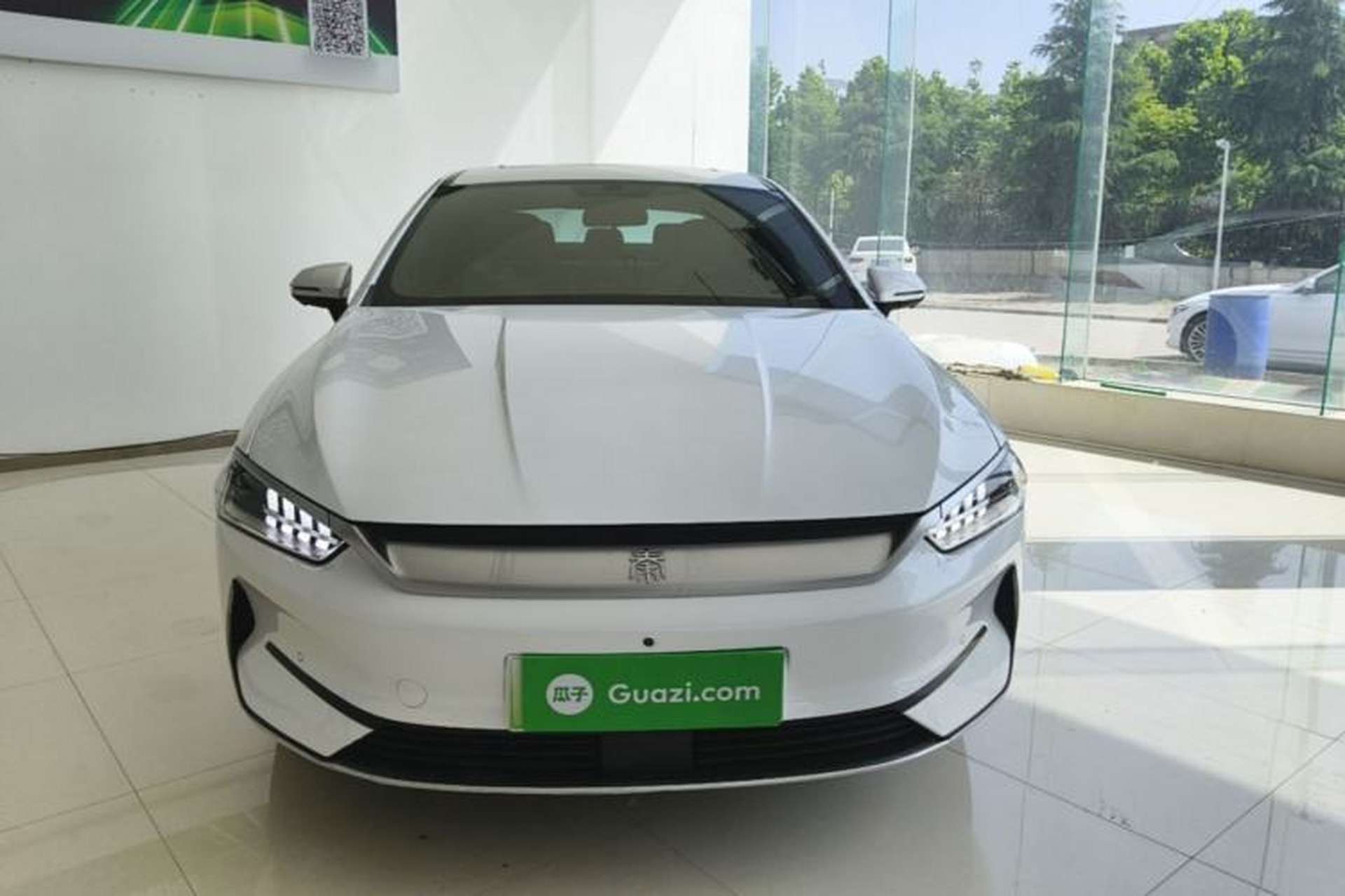 Used BYD Qin PLUS 2024 Honor Edition EV 420KM Beyond Model Front