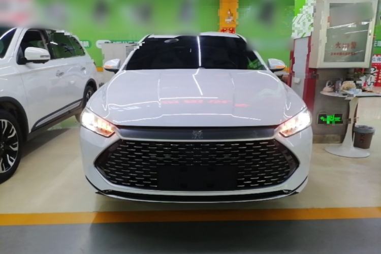 Used BYD Qin PLUS 2024 HONOR Edition DM-i 55KM Leading Model Front
