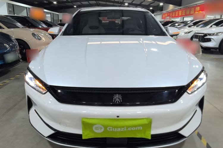 Used BYD Qin PLUS 2024 Honor Edition EV 420KM Beyond Model Front