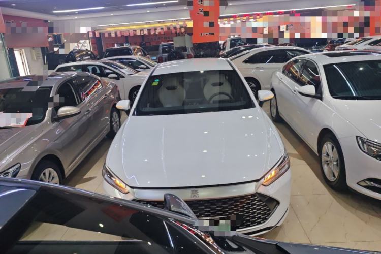 Used BYD Qin PLUS 2024 HONOR Edition DM-i 55KM Leading Model Front