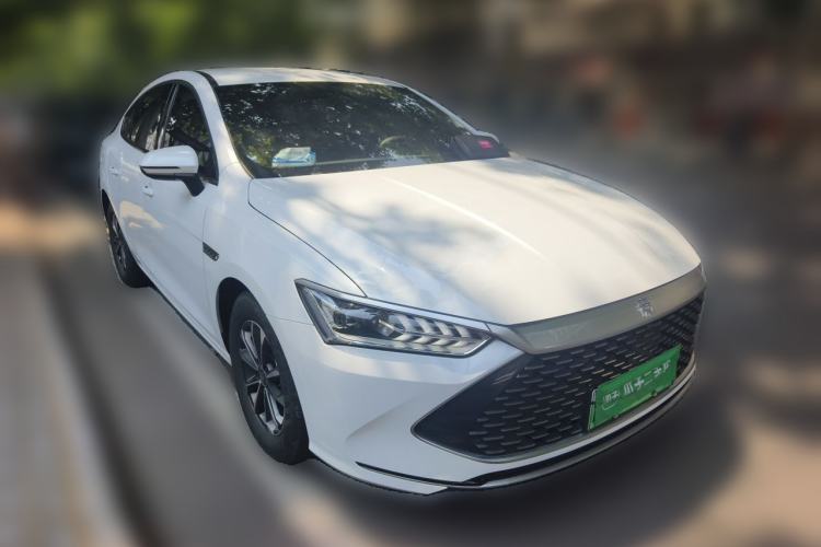 Used BYD Qin PLUS 2024 HONOR Edition DM-i 55KM Leading Model Front Right 45 Deg