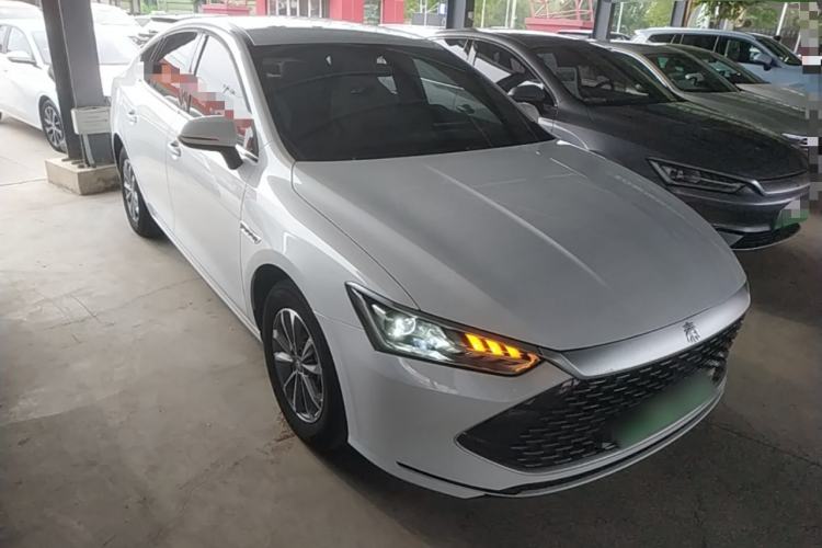 Used BYD Qin PLUS 2024 HONOR Edition DM-i 55KM Leading Model Front Right 45 Deg