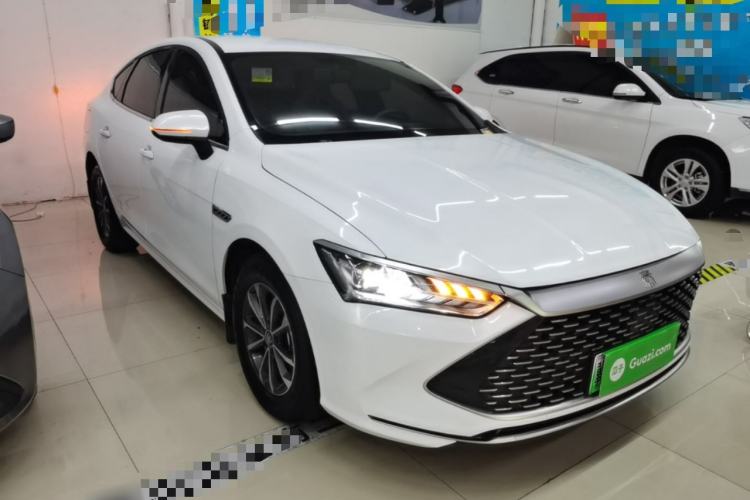 Used BYD Qin PLUS 2024 HONOR Edition DM-i 55KM Leading Model Front Right 45 Deg