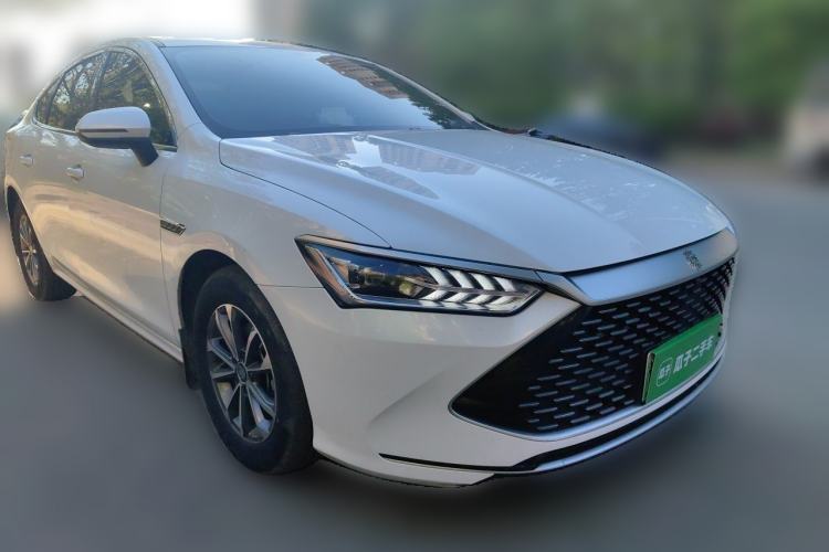 Used BYD Qin PLUS 2024 HONOR Edition DM-i 55KM Leading Model Front Right 45 Deg