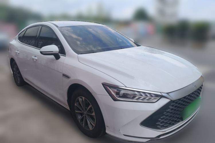 Used BYD Qin PLUS 2024 HONOR Edition DM-i 55KM Leading Model Front Right 45 Deg