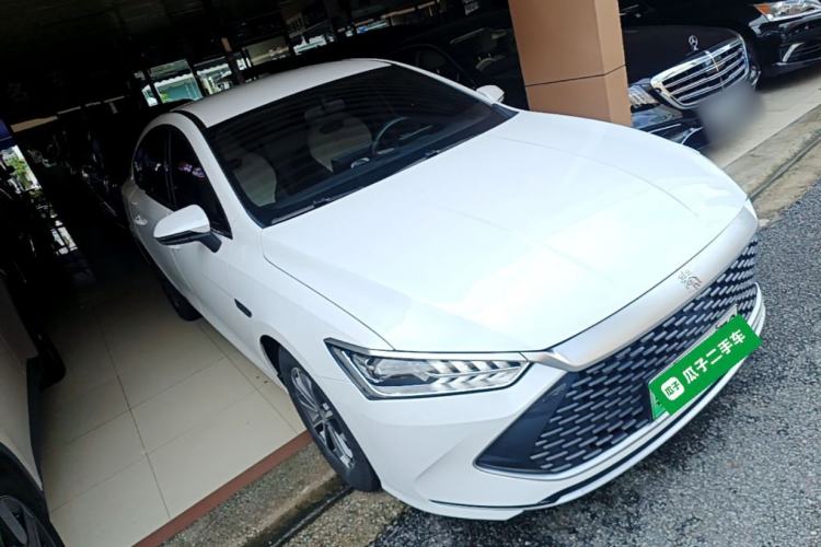 Used BYD Qin PLUS 2024 HONOR Edition DM-i 55KM Leading Model Front Right 45 Deg