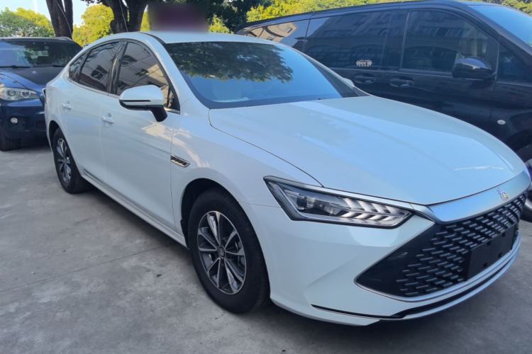 Used BYD Qin PLUS 2024 HONOR Edition DM-i 55KM Leading Model Front Right 45 Deg