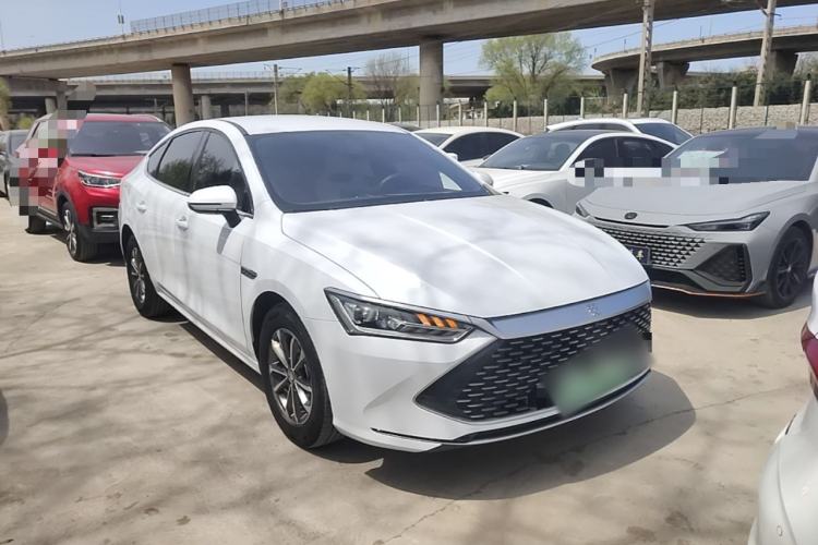 Used BYD Qin PLUS 2024 HONOR Edition DM-i 55KM Leading Model Front Right 45 Deg