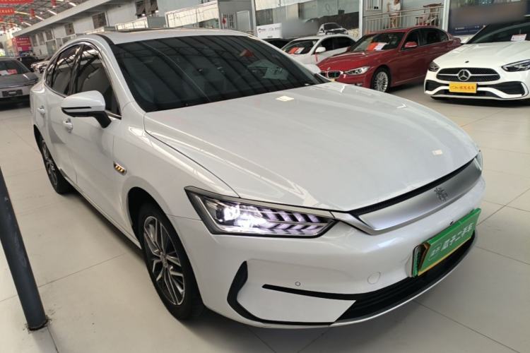 Used BYD Qin PLUS 2024 Honor Edition EV 510KM Beyond Model Front Right 45 Deg