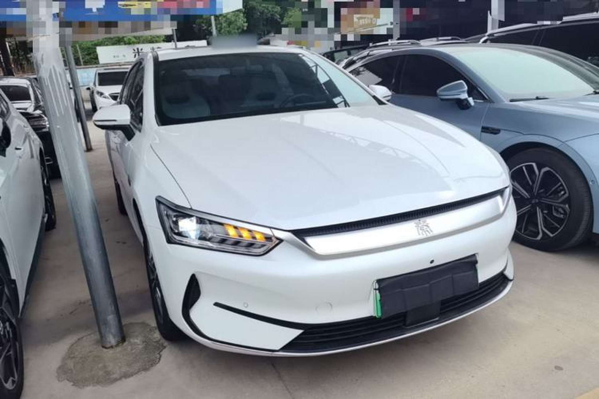 Used BYD Qin PLUS 2024 Honor Edition EV 420KM Beyond Model Front Right 45 Deg