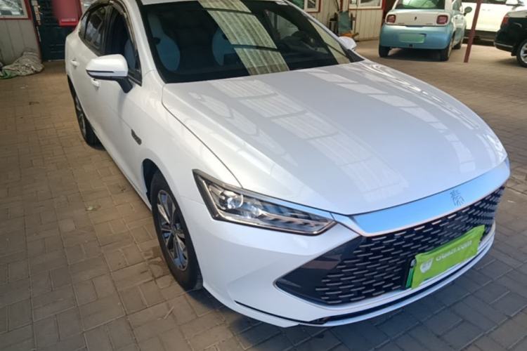 Used BYD Qin PLUS 2024 HONOR Edition DM-i 55KM Leading Model Front Right 45 Deg