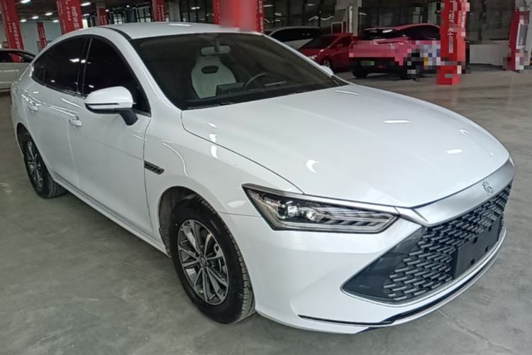 Used BYD Qin PLUS 2024 HONOR Edition DM-i 55KM Leading Model Front Right 45 Deg