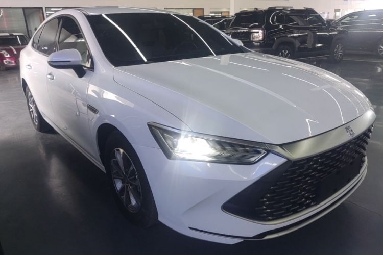 Used BYD Qin PLUS 2024 HONOR Edition DM-i 55KM Leading Model Front Right 45 Deg