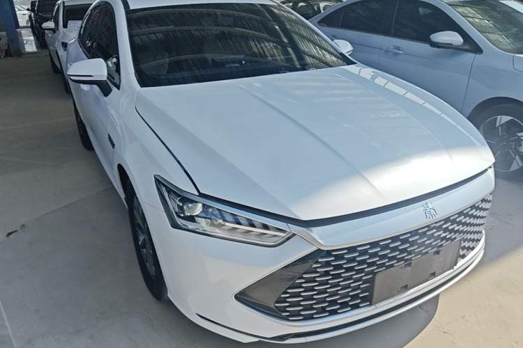 Used BYD Qin PLUS 2024 HONOR Edition DM-i 55KM Leading Model Front Right 45 Deg