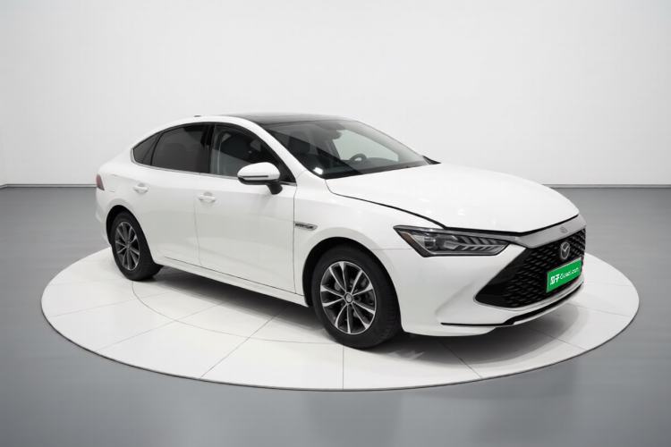 Used BYD Qin PLUS 2024 HONOR Edition DM-i 55KM Leading Model Front Right 45 Deg