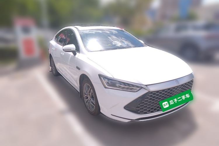 Used BYD Qin PLUS 2024 HONOR Edition DM-i 120KM Leading Model Front Right 45 Deg