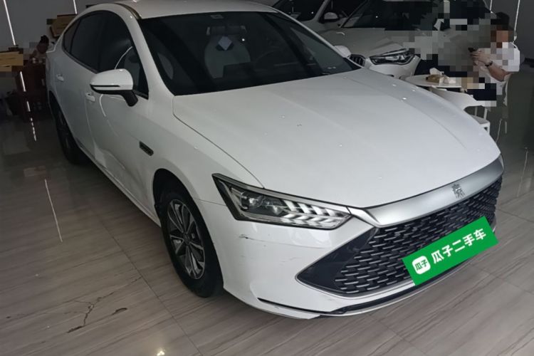 Used BYD Qin PLUS 2024 HONOR Edition DM-i 55KM Leading Model Front Right 45 Deg