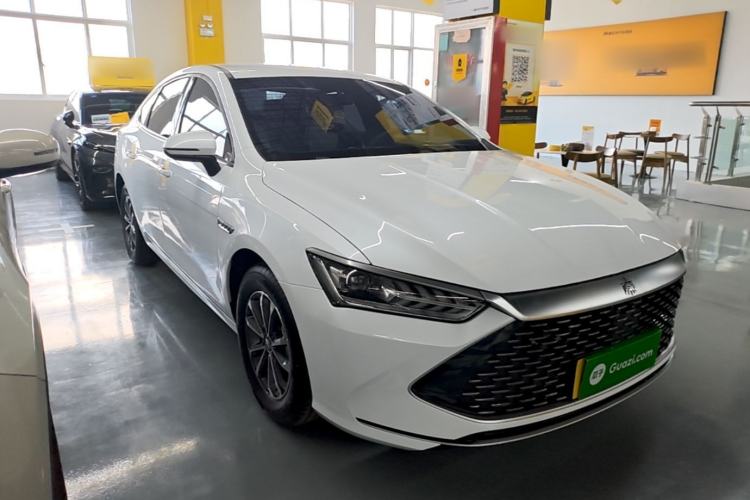 Used BYD Qin PLUS 2024 HONOR Edition DM-i 55KM Leading Model Front Right 45 Deg