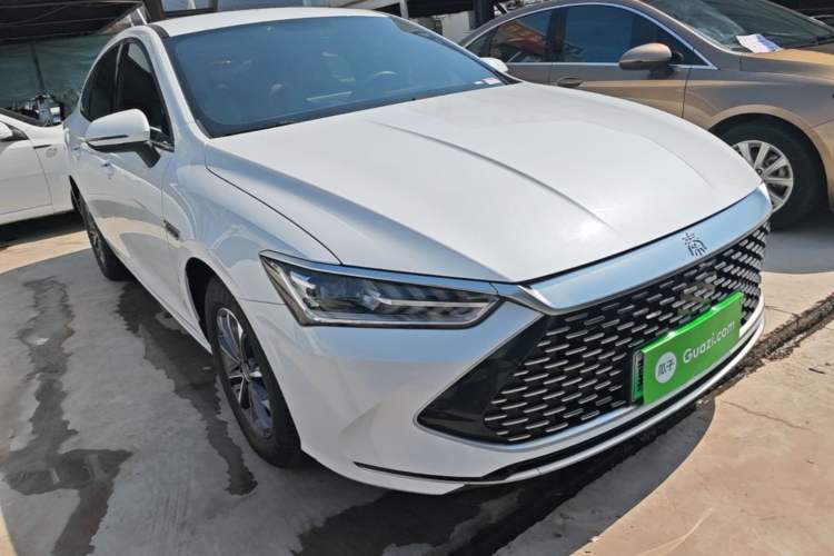 Used BYD Qin PLUS 2024 HONOR Edition DM-i 55KM Leading Model Front Right 45 Deg
