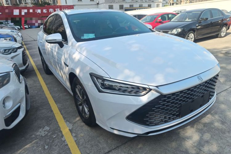 Used BYD Qin PLUS 2024 HONOR Edition DM-i 55KM Leading Model Front Right 45 Deg