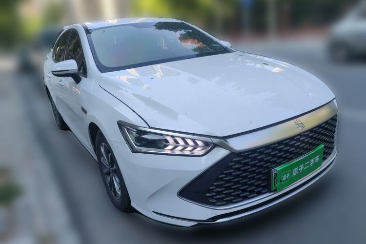 Used BYD Qin PLUS 2024 HONOR Edition DM-i 55KM Leading Model Front Right 45 Deg
